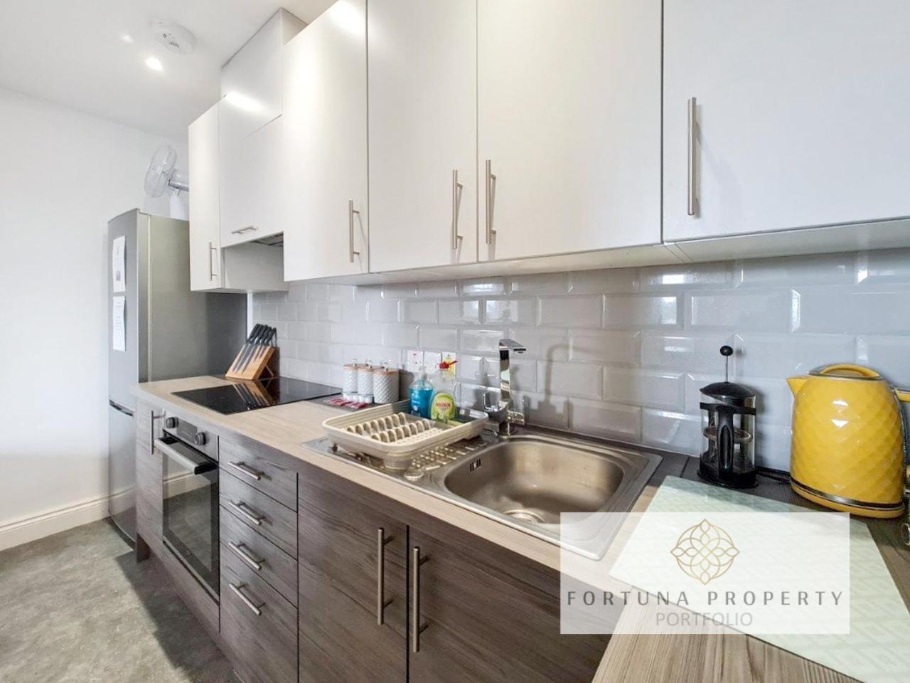 Margaret'S Loft By Fortuna Property Cheltenham Dış mekan fotoğraf
